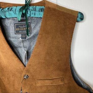 Jos A Bank Reserve Collection Tailored Fit Vest
